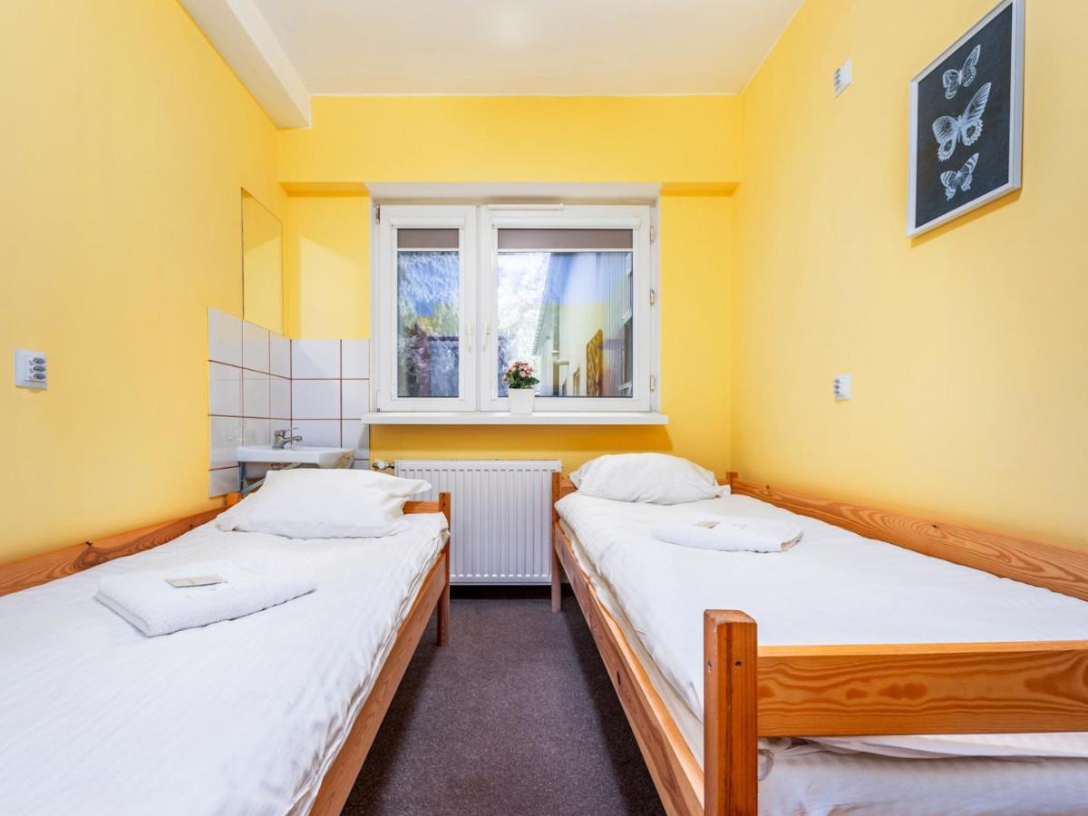 Luxhostel24 Варшава Экстерьер фото