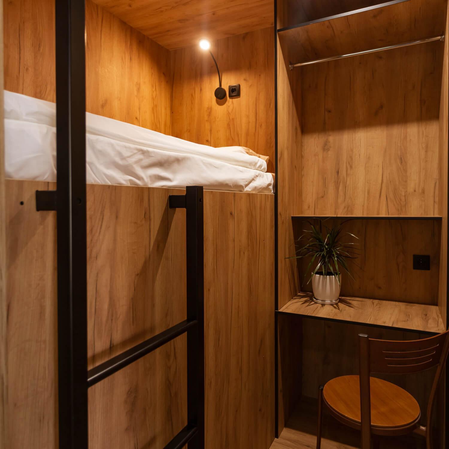 Luxhostel24 Варшава Экстерьер фото