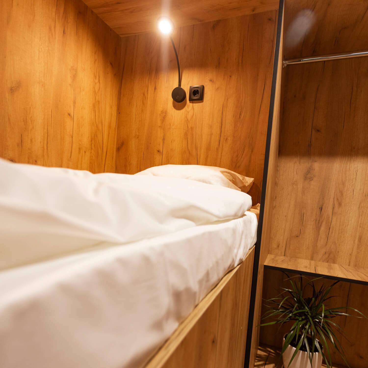 Luxhostel24 Варшава Экстерьер фото